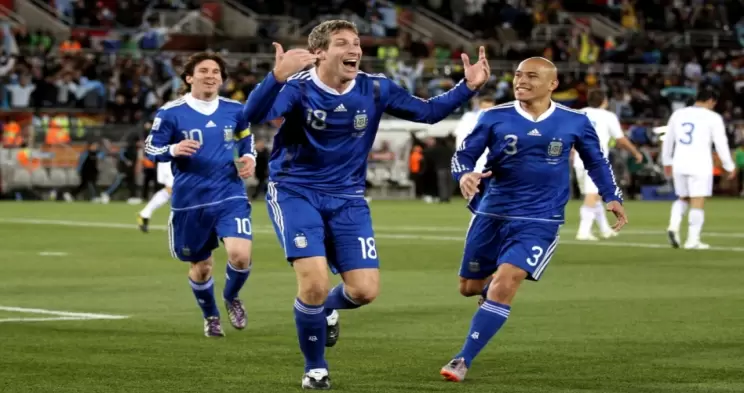 利雅得新月VS拉斯永恒直播_利雅得新月VS拉斯永恒实时体育直播赛事转播_利雅得新月VS拉斯永恒实时免费体育直播-24直播